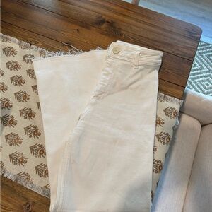 Zara marine straight white denim pants with frayed cuff. Wide leg.